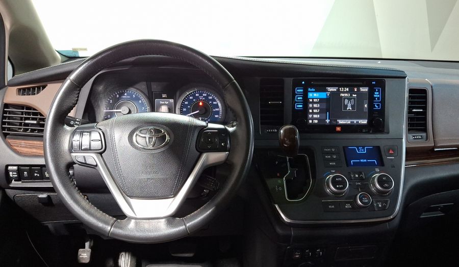 Toyota Sienna 3.5 LIMITED AT Minivan 2017