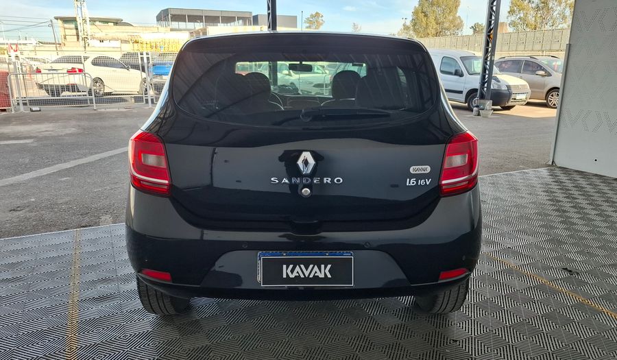 Renault Sandero 1.6 PRIVILEGE PACK Hatchback 2017