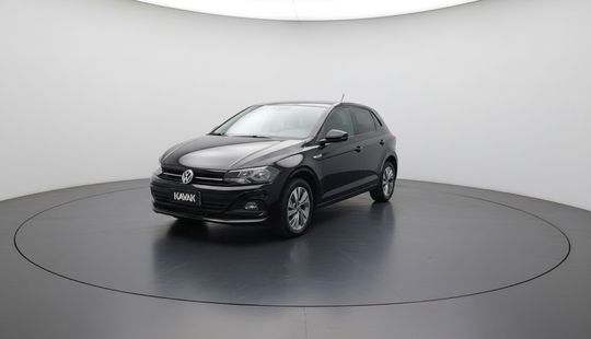 Volkswagen • Polo