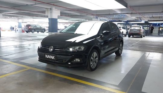 Volkswagen • Polo