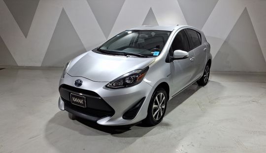 Toyota • Prius C