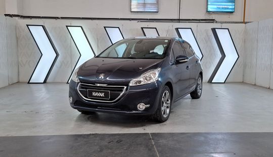 Peugeot • 208