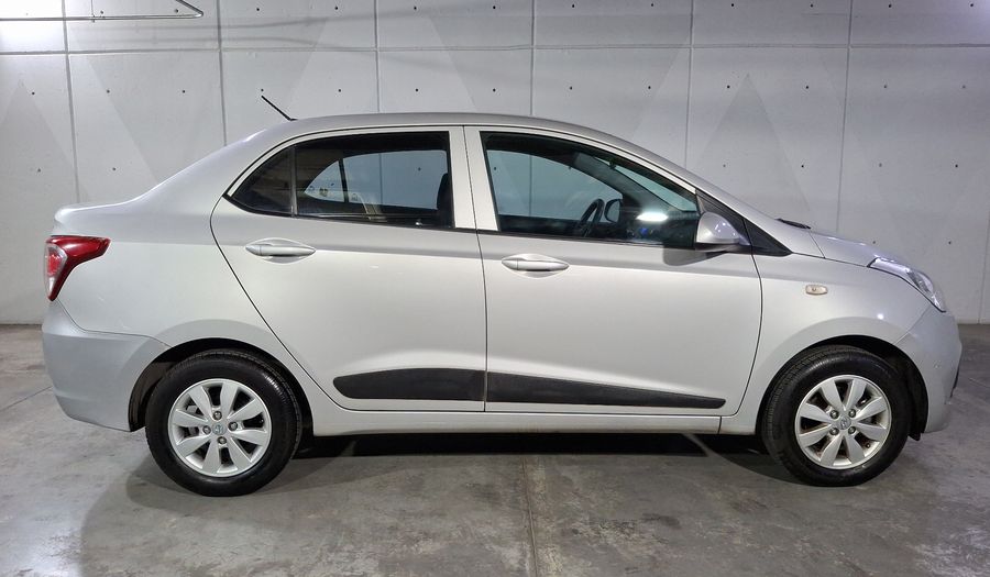 Hyundai Grand I10 1.2 GLS AT Sedan 2017