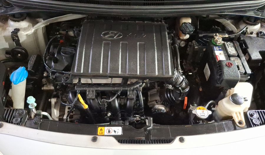 Hyundai Grand I10 1.2 GLS AT Sedan 2017