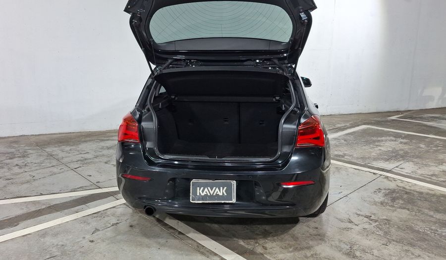 Bmw Serie 1 1.5 118IA SPORT LINE AUTO Hatchback 2019
