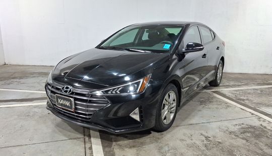 Hyundai • Elantra