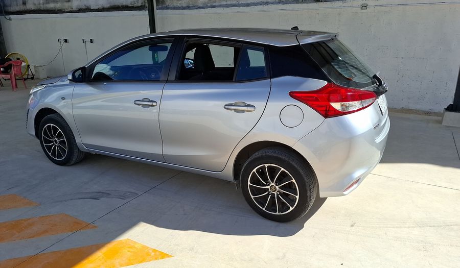 Toyota Yaris 1.5 CORE AUTO Hatchback 2019