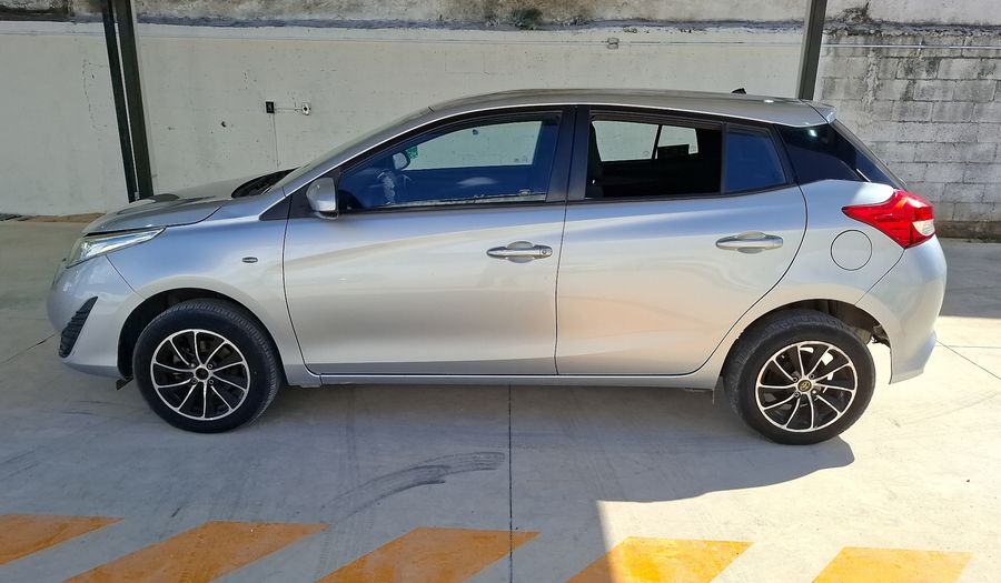 Toyota Yaris 1.5 CORE AUTO Hatchback 2019