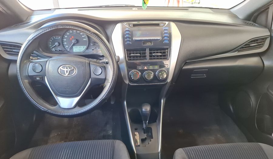 Toyota Yaris 1.5 CORE AUTO Hatchback 2019