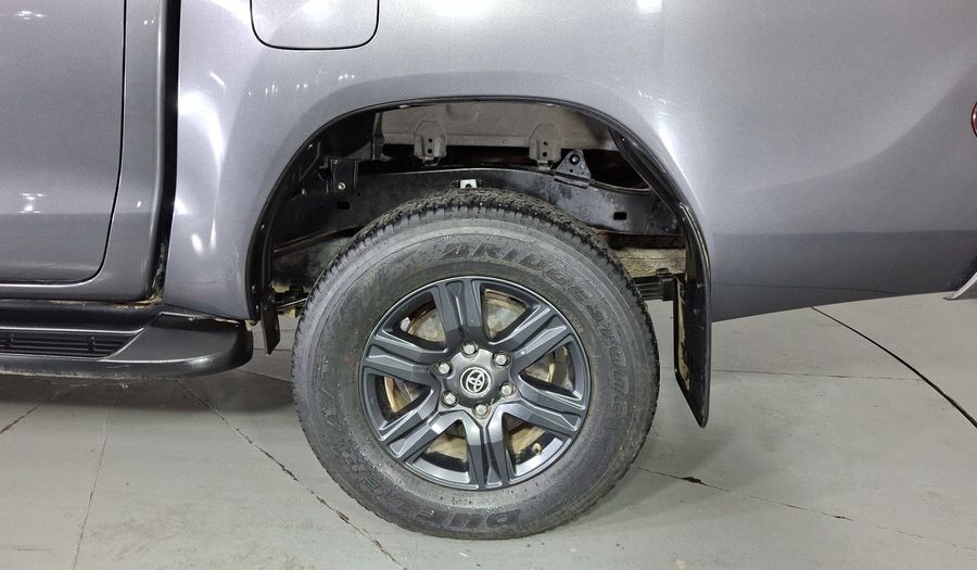 Toyota Hilux 2.7 SR DOBLE CABINA Pickup 2021