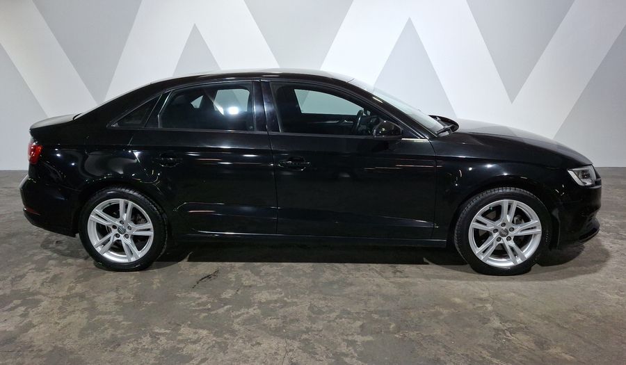 Audi A3 1.4 35 DYNAMIC DCT Sedan 2019