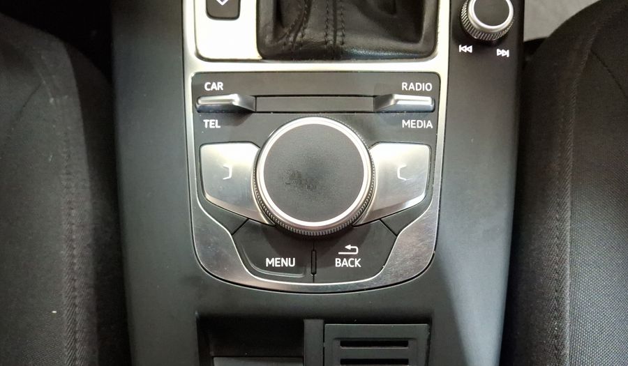 Audi A3 1.4 35 DYNAMIC DCT Sedan 2019