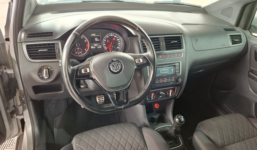 Volkswagen Crossfox 1.6 16V CROSSFOX HIGHLINE Hatchback 2016