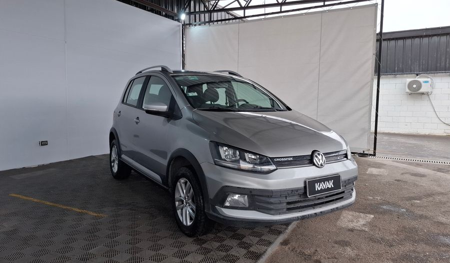 Volkswagen Crossfox 1.6 16V CROSSFOX HIGHLINE Hatchback 2016