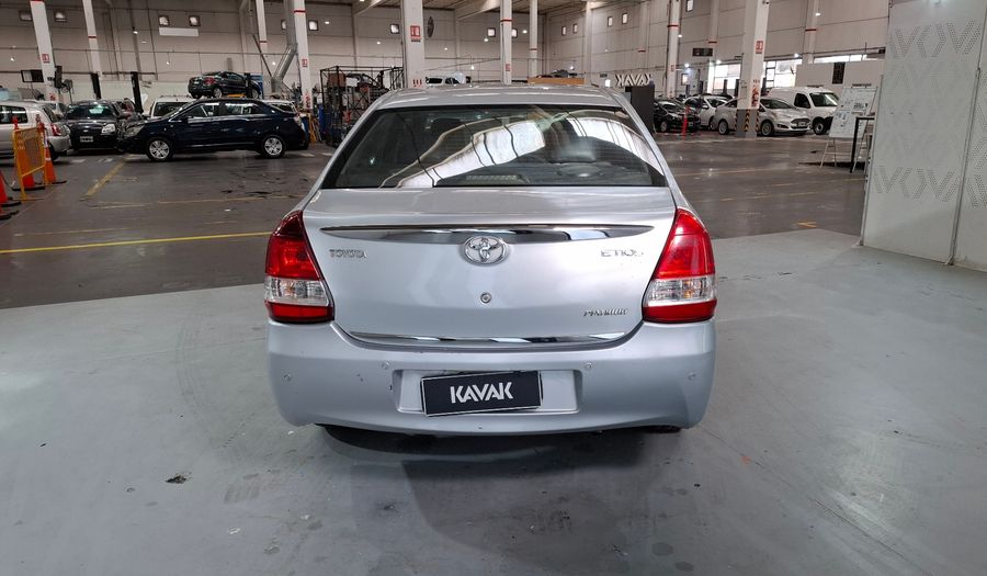 Toyota Etios 1.5 PLATINUM Sedan 2016