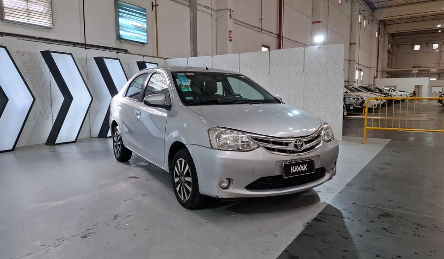 Toyota Etios 1.5 PLATINUM Sedan 2016