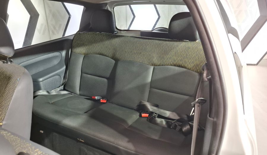 Renault Clio 1.1 PACK LOOK ABS ABCP Hatchback 2014