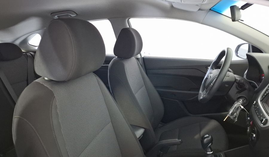 Hyundai Accent 1.6 GL Hatchback 2020
