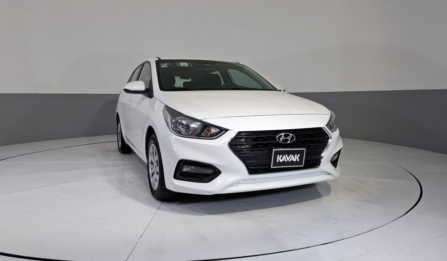 Hyundai Accent 1.6 GL Hatchback 2020
