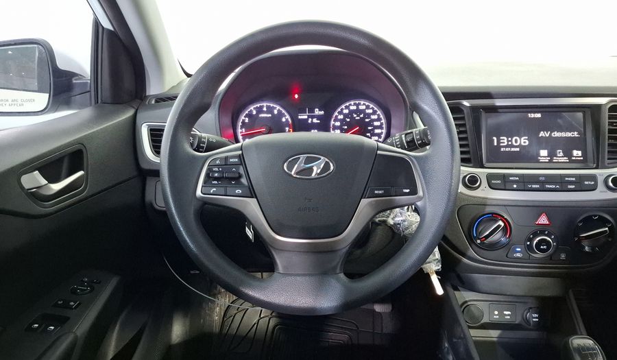 Hyundai Accent 1.6 GL Hatchback 2020