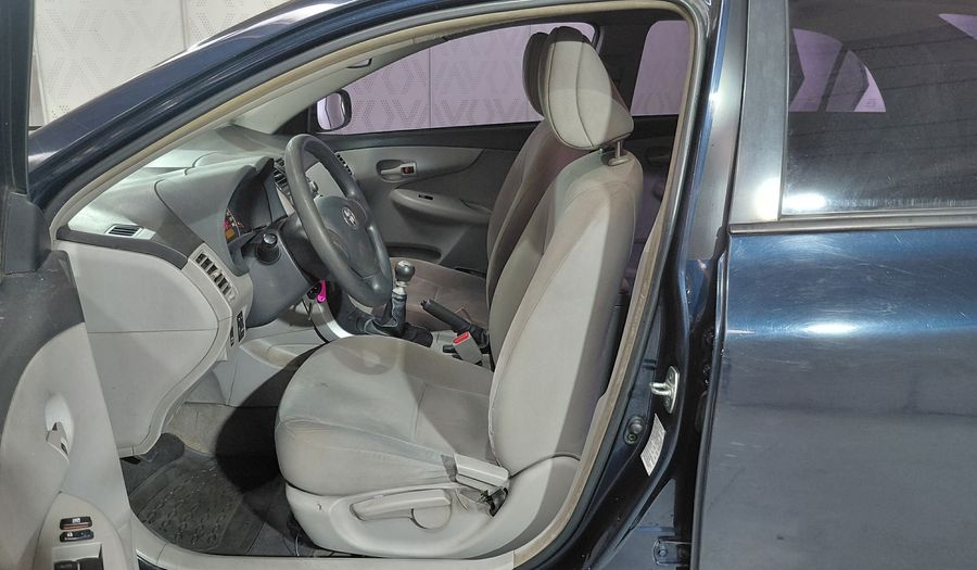 Toyota Corolla 1.8 XLI Sedan 2012