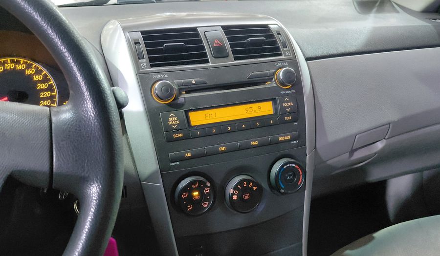 Toyota Corolla 1.8 XLI Sedan 2012