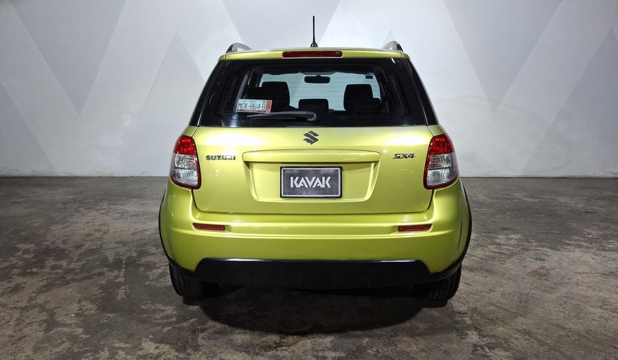 Suzuki Sx4 2.0 MT Hatchback 2013