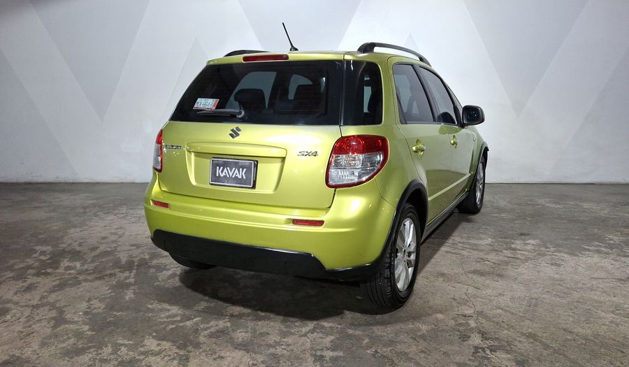Suzuki Sx4 2.0 MT Hatchback 2013