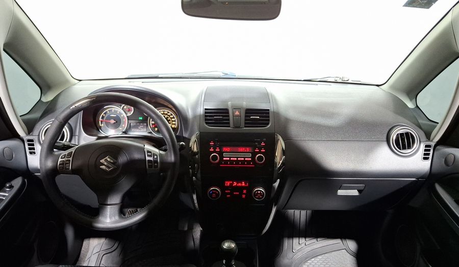 Suzuki Sx4 2.0 MT Hatchback 2013