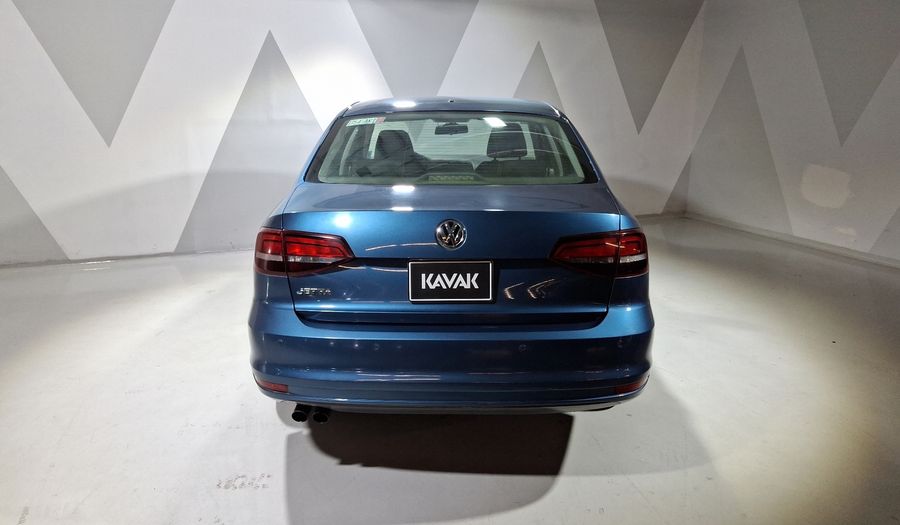 Volkswagen Jetta 2.0 MT Sedan 2016