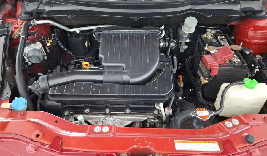 Suzuki Swift 1.4 GLS AT Hatchback 2013