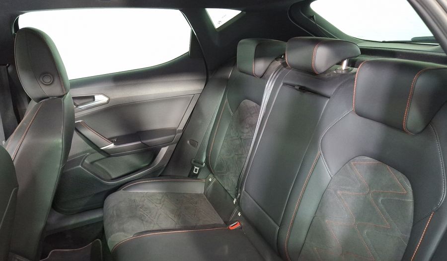 Seat Leon 2.0 FR AUTO Hatchback 2023