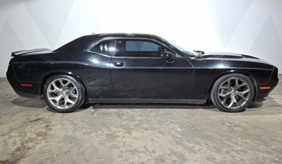 Dodge Challenger 3.6 BLACK LINE Coupe 2016