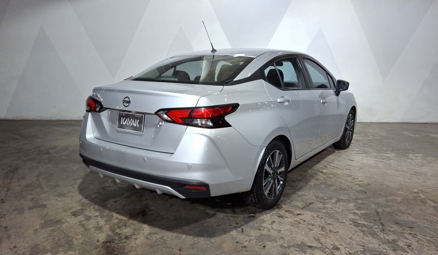 Nissan Versa 1.6 ADVANCE CVT Sedan 2022