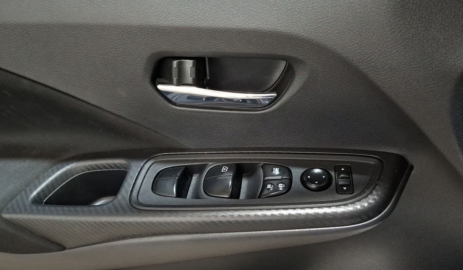 Nissan Versa 1.6 ADVANCE CVT Sedan 2022