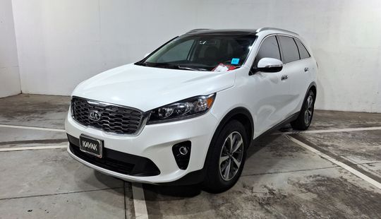 Kia • Sorento