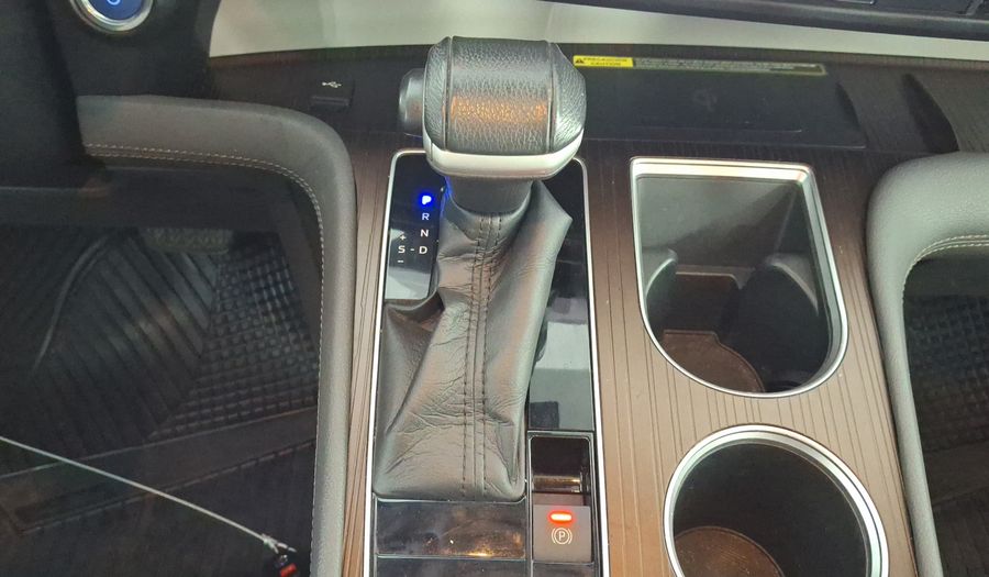 Toyota Sienna 2.5 HEV XLE AUTO Minivan 2021