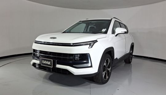 2023 • 67,766 km • Manual