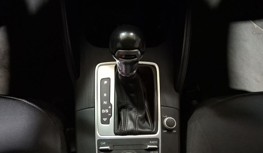 Audi A3 1.4 TFSI DYNAMIC Sedan 2017