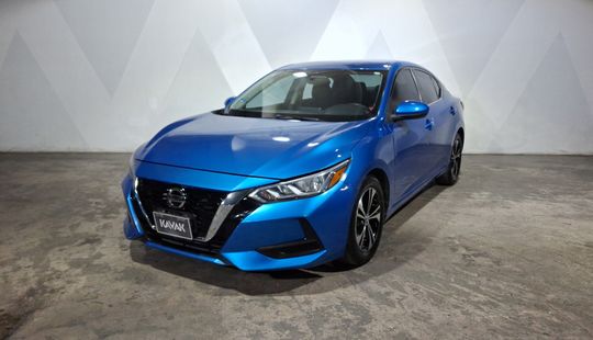 Nissan • Sentra