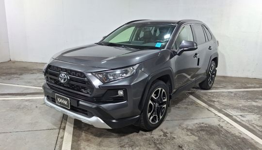 Toyota • RAV4