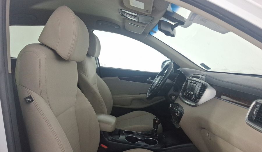 Kia Sorento 2.4 LX AT Suv 2017