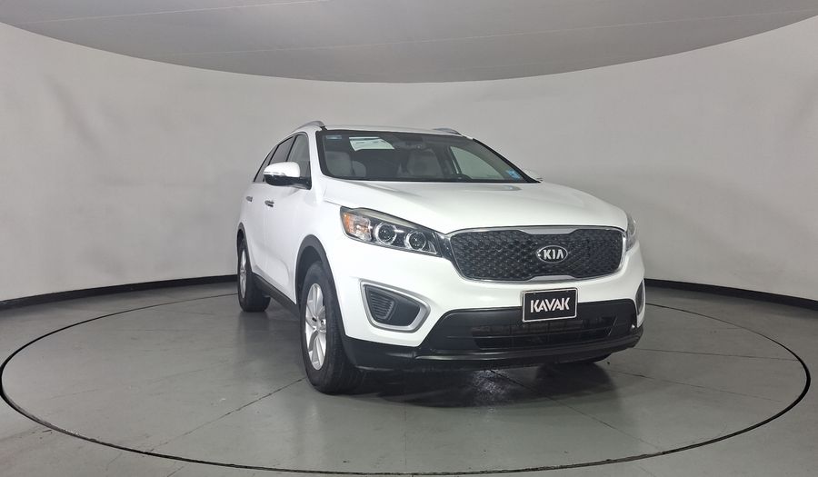 Kia Sorento 2.4 LX AT Suv 2017