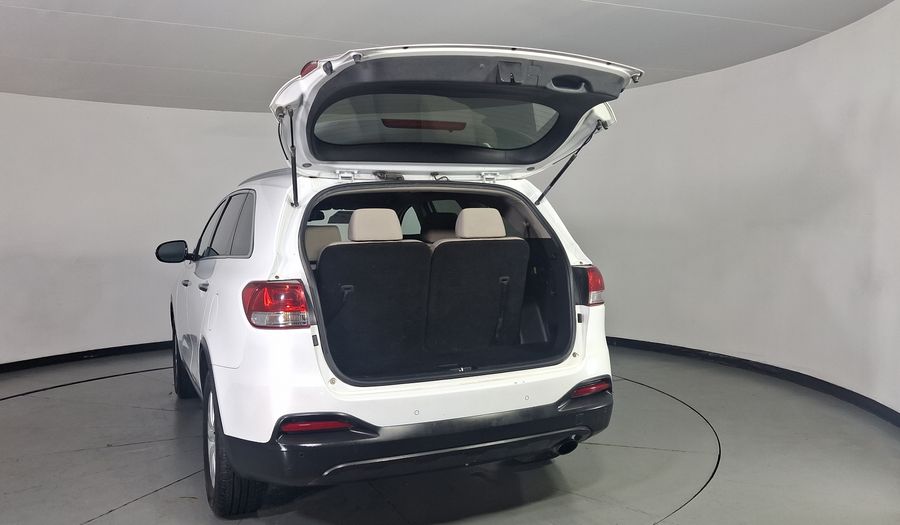 Kia Sorento 2.4 LX AT Suv 2017