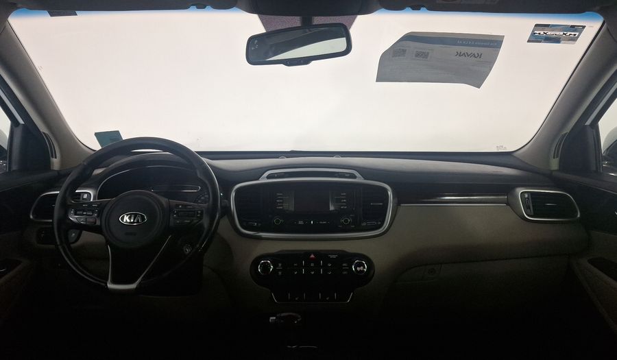Kia Sorento 2.4 LX AT Suv 2017
