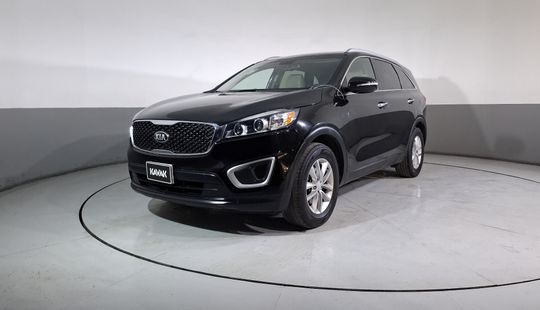 Kia • Sorento