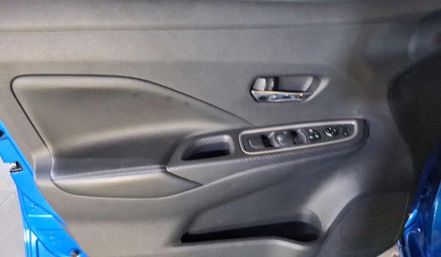 Nissan Versa 1.6 EXCLUSIVE CVT Sedan 2023