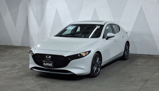 Mazda • Mazda 3