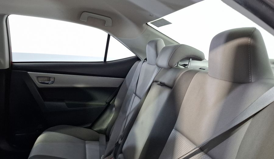 Toyota Corolla 1.8 LE CVT Sedan 2017
