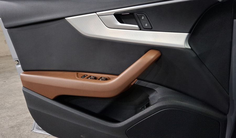 Audi A4 2.0 MHEV 40 TFSI SELECT DCT Sedan 2023